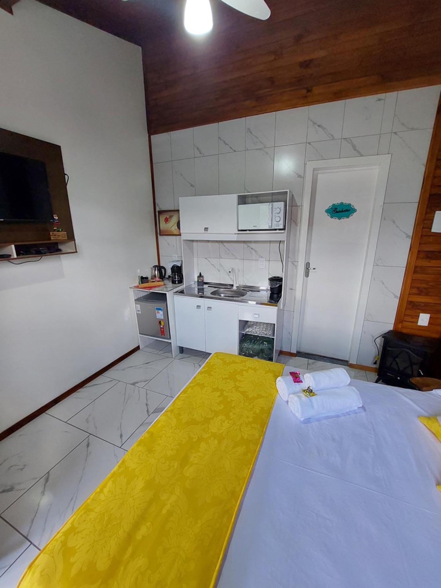 Refugio Alpenblumen Apartment *